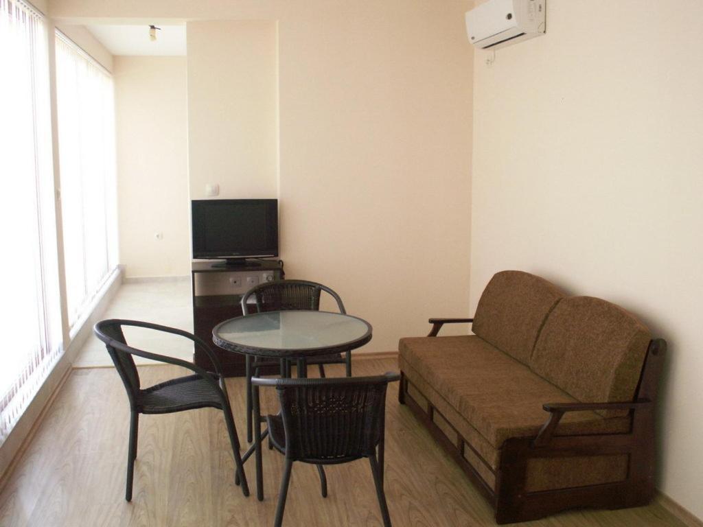 Serenity Hotel Sveti Vlas Ngoại thất bức ảnh