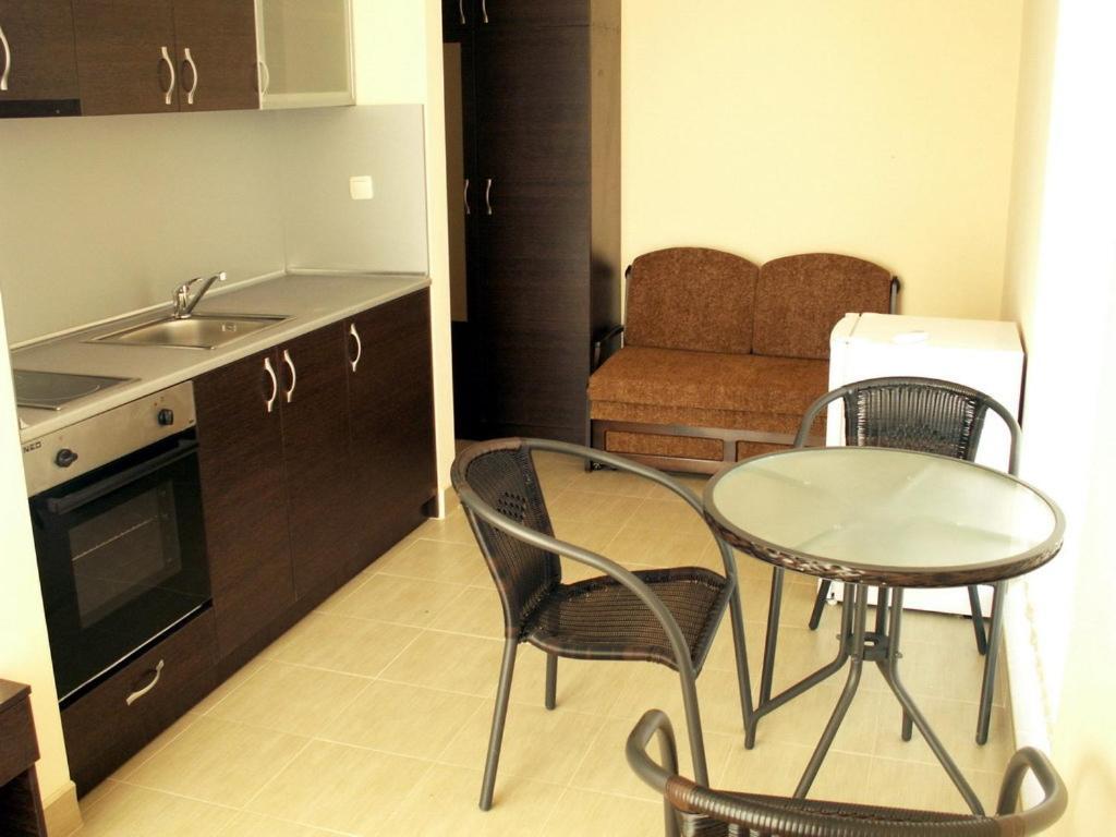 Serenity Hotel Sveti Vlas Ngoại thất bức ảnh