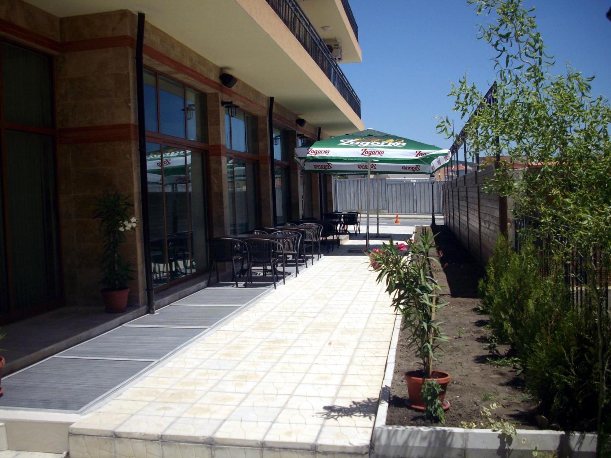 Serenity Hotel Sveti Vlas Ngoại thất bức ảnh